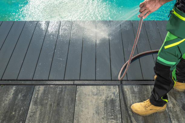 Best Concrete Pressure Washing  in Eastlake, OH